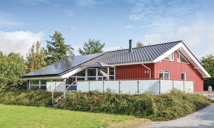 Handrup Strand House | Awesome home in Ebeltoft with sauna