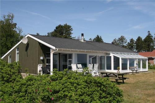 Ebeltoft House | Awesome Home In Ebeltoft With 3 Bedrooms, Sauna And Internet