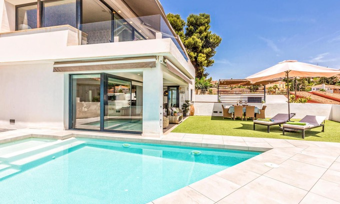 La Cala del Moral House | Awesome home in Cala del Moral