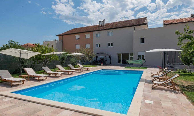 Imotski House | Awesome home in Imotski
