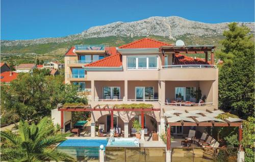 Kastel Gomilica House | Awesome Home In Kastel Gomilica