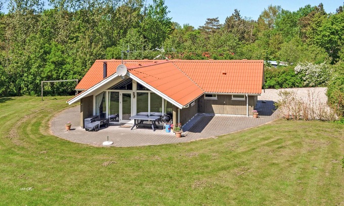 Jegum House | Awesome home in Oksbøl with sauna