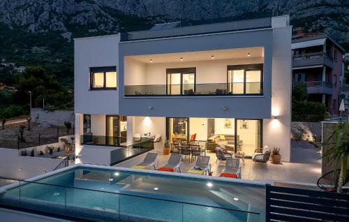 Veliko Brdo House | Awesome Home In Veliko Brdo With Wifi
