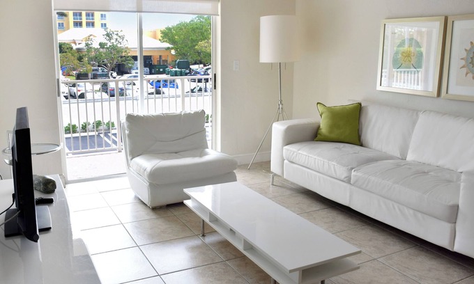 Key Biscayne Apartment | Awesome Key Biscayne Getaway! 2 Great Rooms, Beach Access, Pool, Free Parking