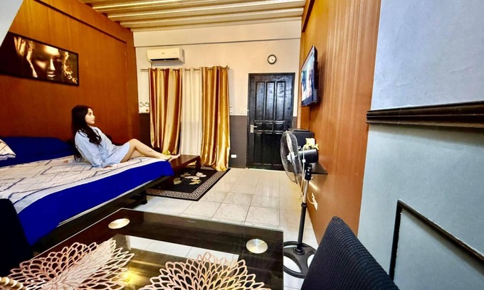 Balibago Apartment | Axon Cozy Modern House #G Near The Walking Street