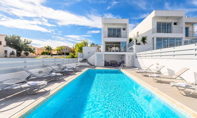 Paralimni Villa | Ayia Triada View - Private Pool Retreat