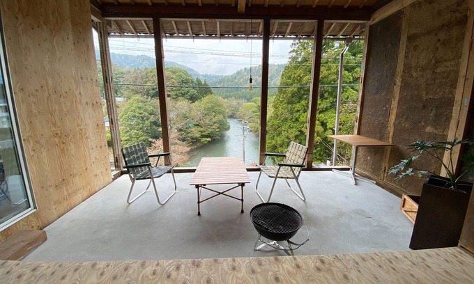 Nagahama House | Ayu House ShigaNagahama BBQ space with a panoramic view of the Takatoki River/Nagahama City Shiga