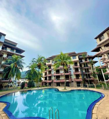 Kampung Bakau House | AzYaa Homestay