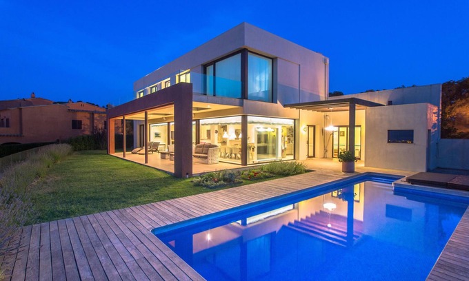 Begur House | B-29 BEGUR 10 PAX - Four Bedroom House, Sleeps 10