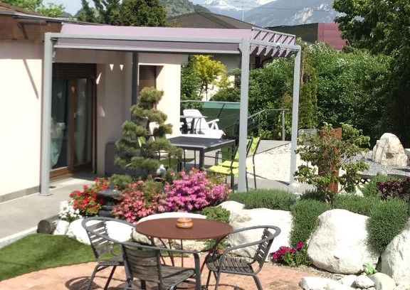 Vetroz Bed & Breakfast | B&B à la Madeleine