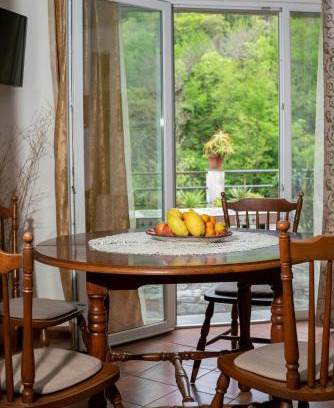 San Lorenzo della Costa Apartment | B&B collina e mare