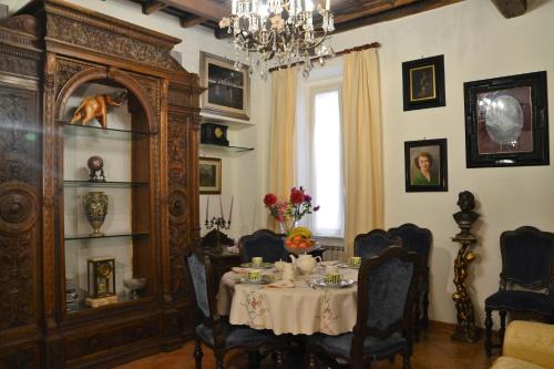 Rione IV Campo Marzio Bed & Breakfast | B&B Domus Piazza del Popolo