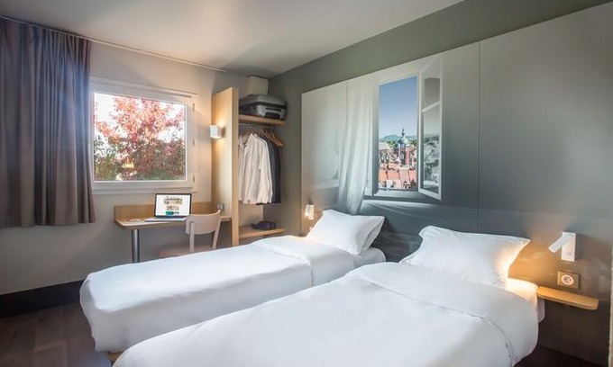 Cuincy Hotel | B&B Hotel Douai Parc Des Expos Cuincy