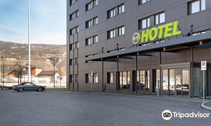 Martignano Hotel | B&B Hotel Trento
