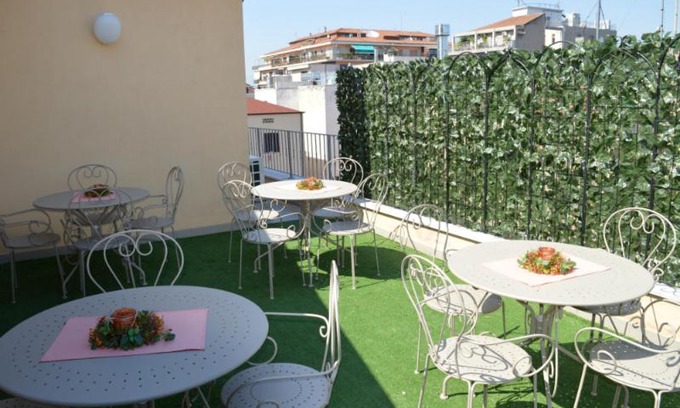 Pescara Bed & Breakfast | B&B Jolie center