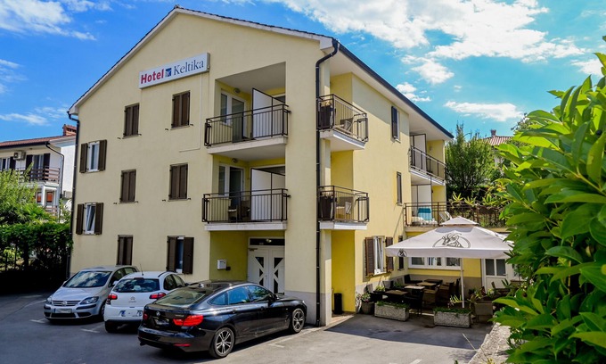 Izola Bed & Breakfast | B&B Keltika -