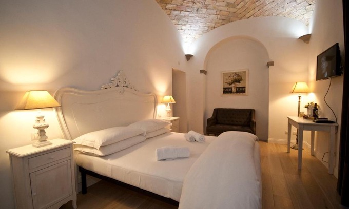 Monti Bed & Breakfast | B&B La finestra sul Colosseo
