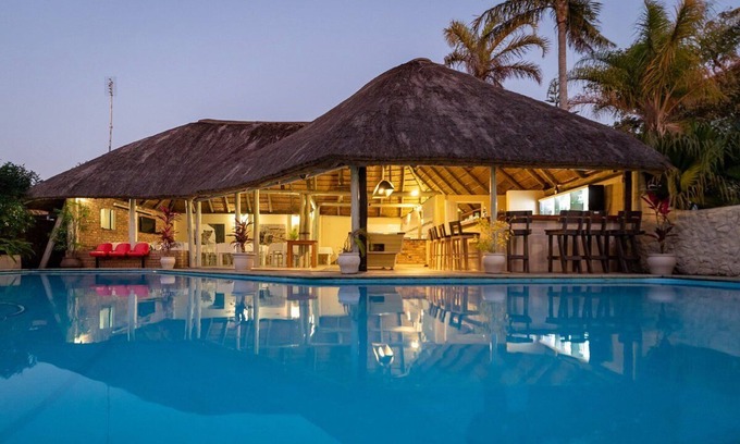 St. Lucia Bed & Breakfast | B&B room in St Lucia Safari Lodge #24