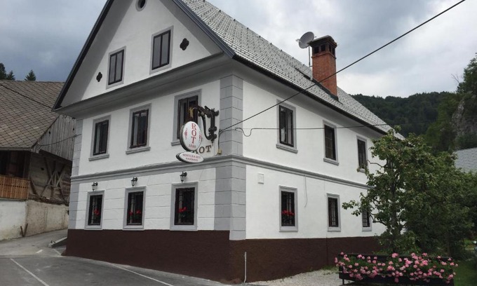 Bohinjska Bela Bed & Breakfast | B&B Rot