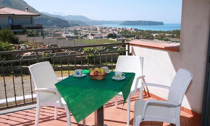 Tortora Marina Bed & Breakfast | B&B Torre Nave