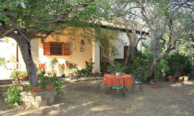 Castelbuono Bed & Breakfast | B & B Villa Calagioli a Castelbuono