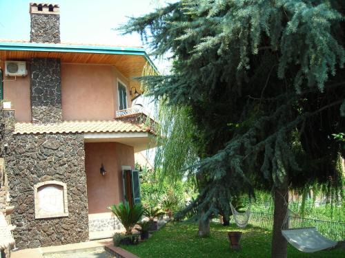 Santa Venerina Bed & Breakfast | B&B Villa Dagala
