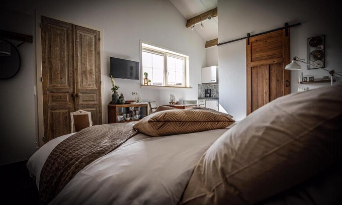 Lage Zwaluwe Bed & Breakfast | B&B Zen