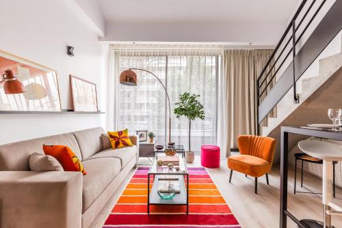 15th Arrondissement Apartment | B4 Loft Duplex 175Blo-Paris Convention