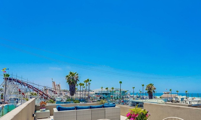 Mission Beach House | B5339 Island Sands 2
