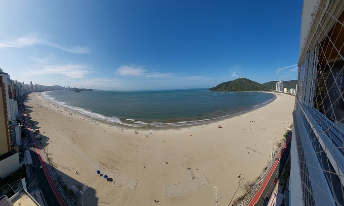 Barra Sul Apartment | Barra Sul Top! 2 Suítes + 2 Demi pé na Areia Vista 100% Orla Churrasq 2 Garagens