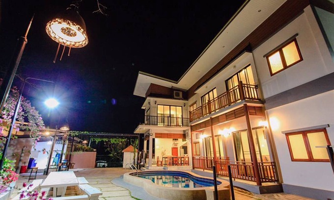 Nong Kae Villa | Baan Fueng Fah 102 Pool Villa