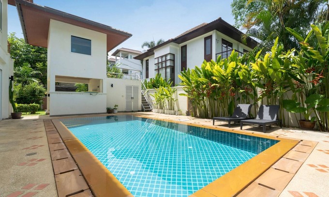 Cherngtalay Villa | Baan Kaja pool villa near Surin beach