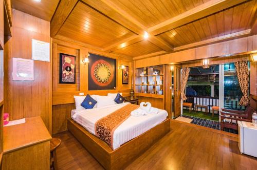 Talat Yai House | Baan Ratchapruek