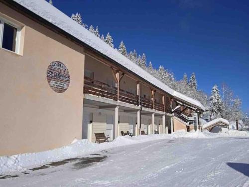 Premanon Apartment | Babaute 7, studio typique au pied des pistes