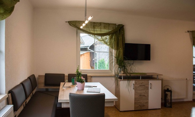 Spital am Pyhrn Apartment | Bach melody - farmhouse