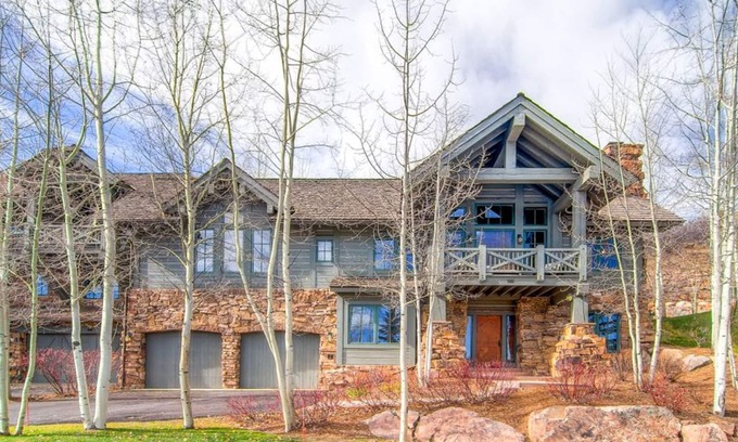 Avon House | Bachelor Gulch/Beaver Creek Private Home Ski in/Walk Out Ritz Access