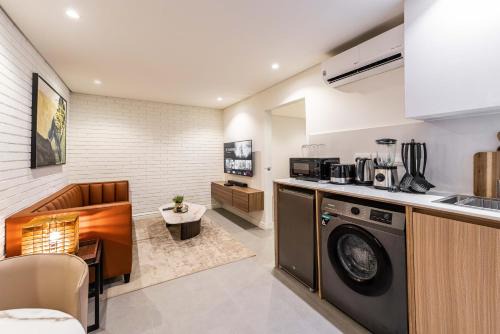 Ikoyi Apartment | Backyard