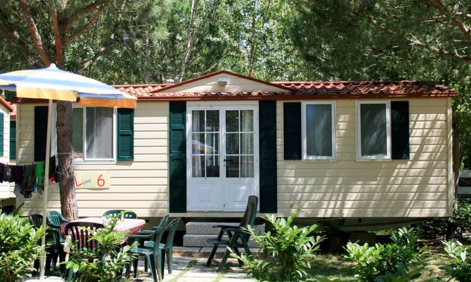 Badiaccia Villa | Badiaccia Holiday Home, Sleeps 6 with Pool, Air Con and WiFi