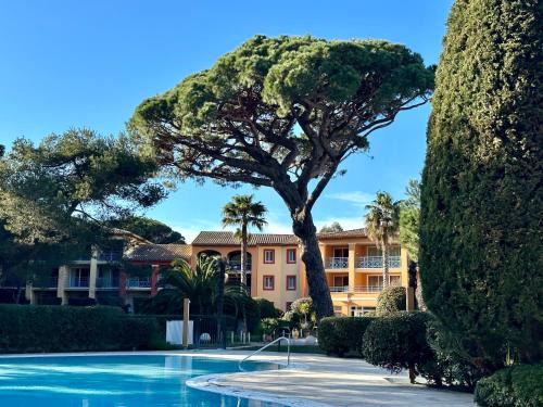 Giens Apartment | BADINE BEACH piscine balnéo clim