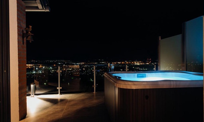 Pecs Apartment | Bagoly Wellness Apartman 2