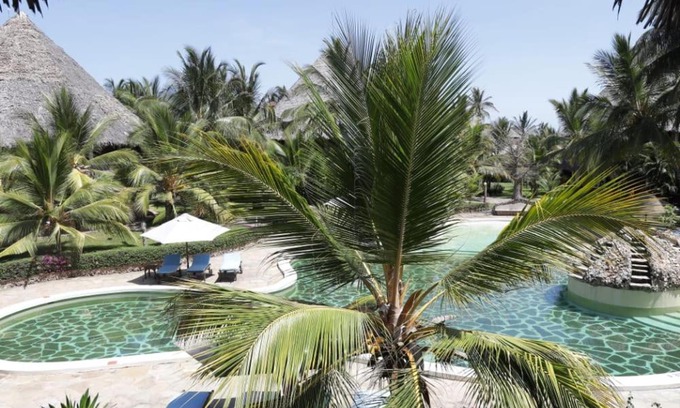 Malindi Apartment | Baharini Beach Cottage on Ocean beach drive