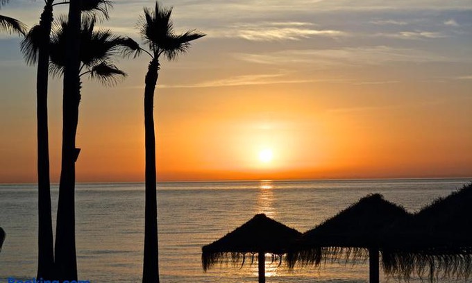 New Golden Mile Apartment | Bahia De La Plata 1A