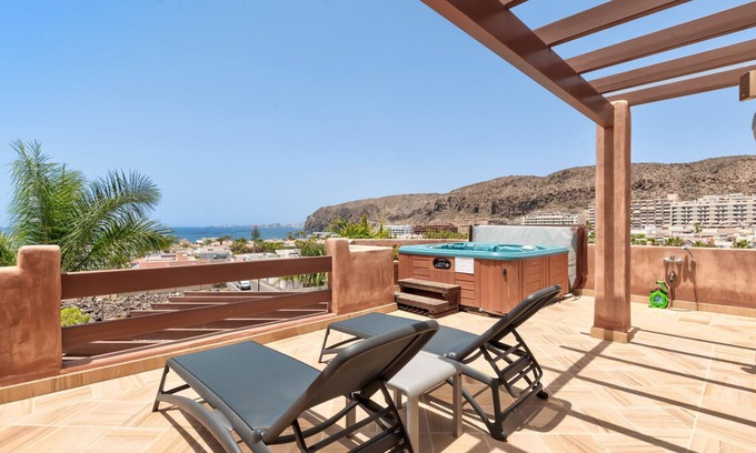 Palm-Mar House | Bahia - Romen 2.4 PENTHOUSE SEA VIEW & JACUZZI 3B
