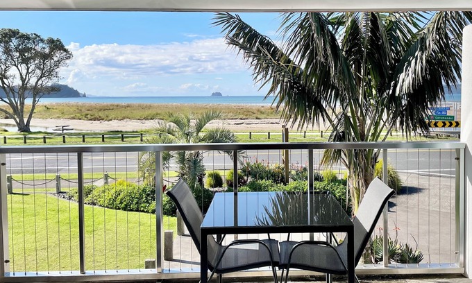 Whitianga Hotel | Bailey's At The Beach Motel