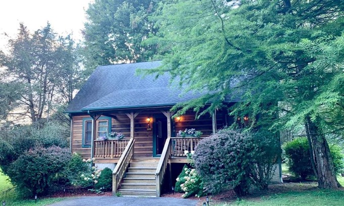 Boone Apartment | Baird's Creek Cabin
