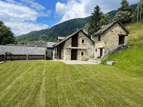 Varzo Ski Chalet | Baita Lauretta