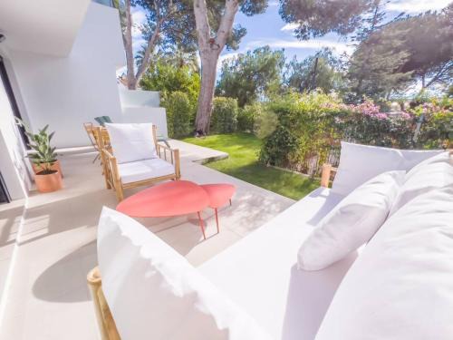 Marbella Apartment | Bajo con Jardín en la Milla de Oro