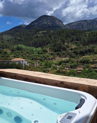 Alcoleja House | Balcón de Aitana Casa Rural