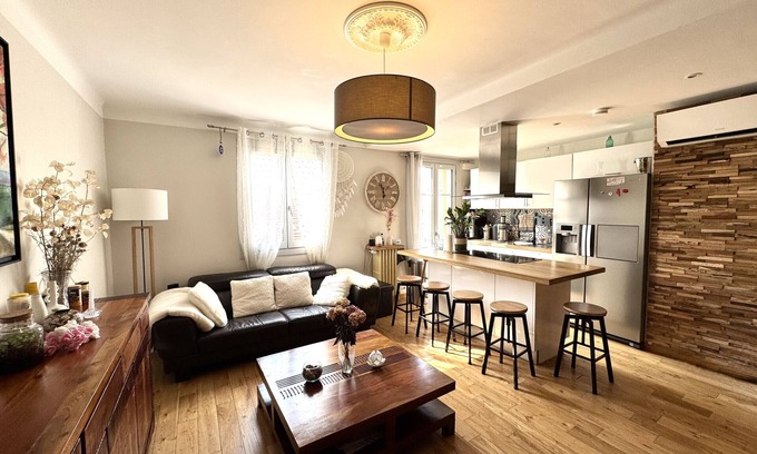 Old Town Apartment | Balcon de la Providence