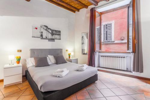 Rione VII Regola Apartment | Balestrari Palace close to Campo dei Fiori Piazza Navona Piazza Venezia